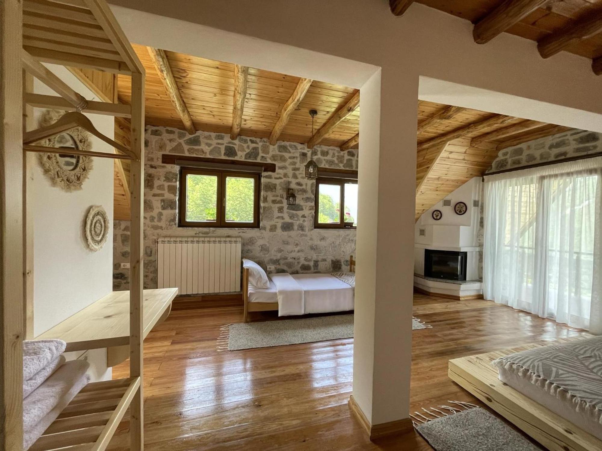 Casa de hóspedes Valter & Drita's *
